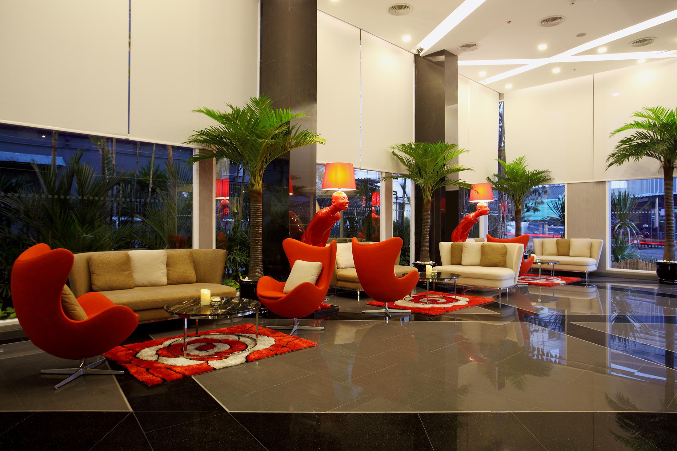 Nova Express Pattaya Hotel Bagian luar foto